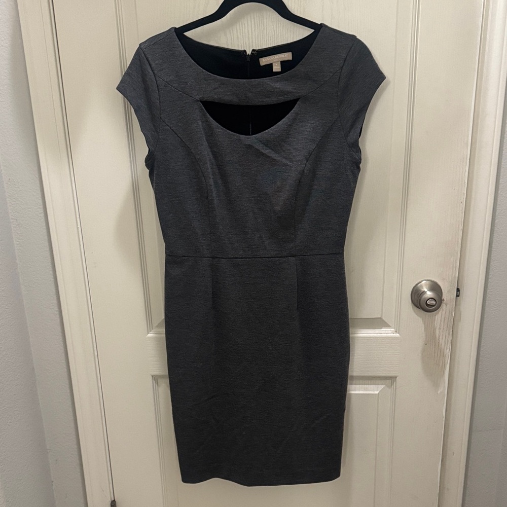Banana Republic Gray Sheath Dress Size 6 Cutout Neck Career Work